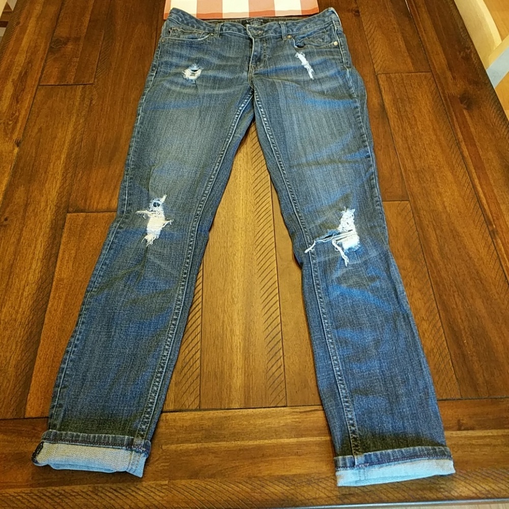 Blue jeans size 28
